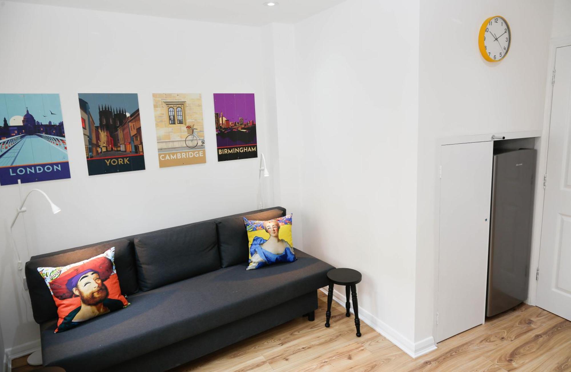 New Luxury Apartments In Central London Next To Shops, Cafes, Bars & Metro Dış mekan fotoğraf
