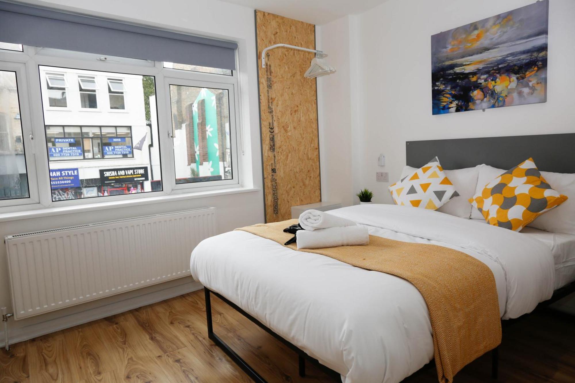 New Luxury Apartments In Central London Next To Shops, Cafes, Bars & Metro Dış mekan fotoğraf