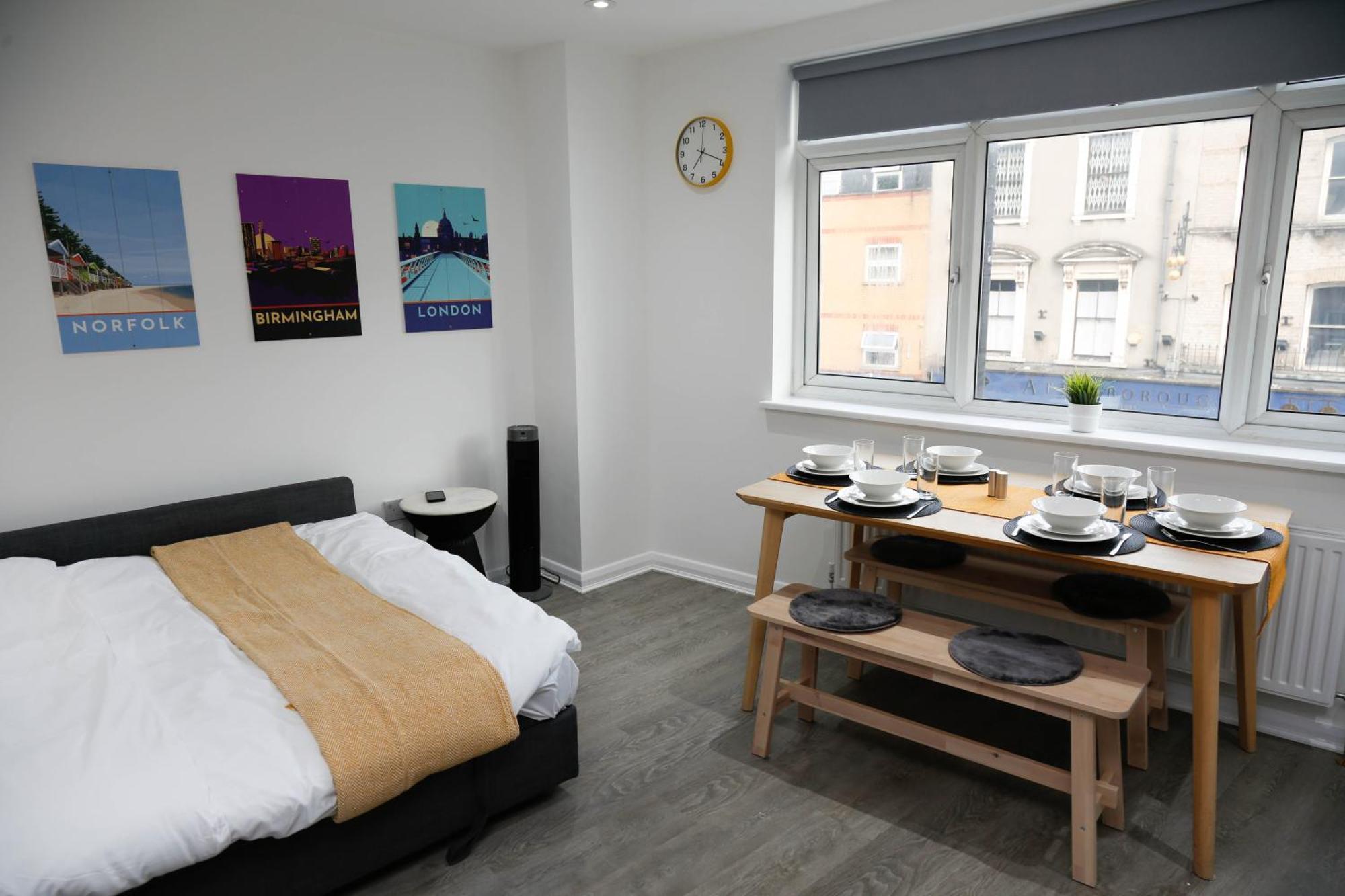 New Luxury Apartments In Central London Next To Shops, Cafes, Bars & Metro Dış mekan fotoğraf