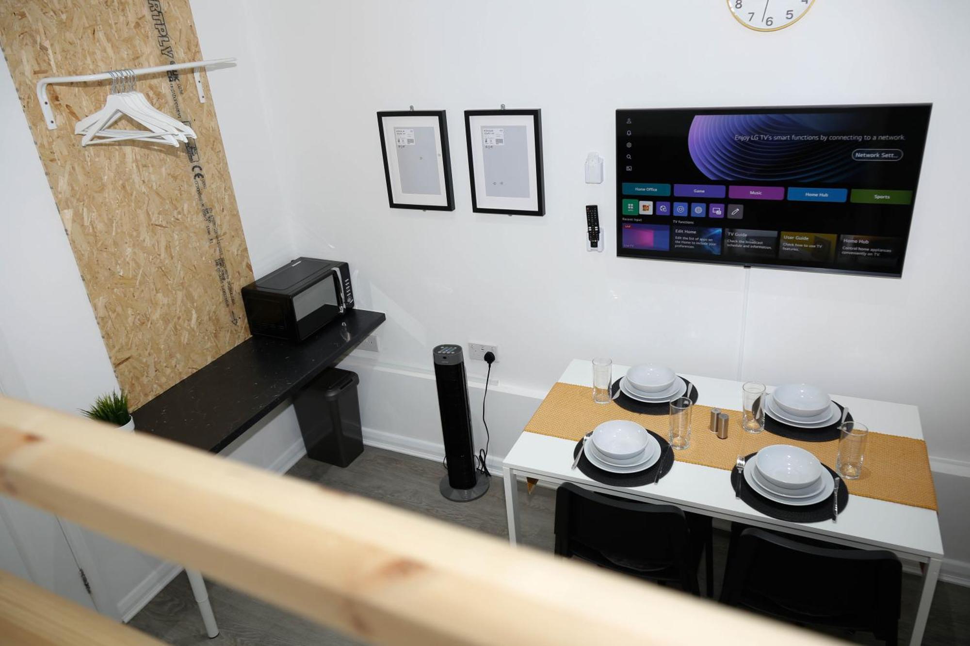 New Luxury Apartments In Central London Next To Shops, Cafes, Bars & Metro Dış mekan fotoğraf